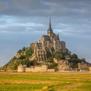 15 Secret French Spots Tourists Don't Know About